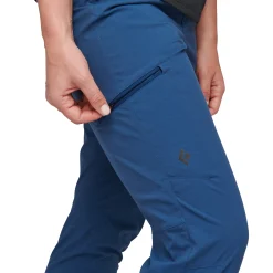 Women's Technician Jogger Pants